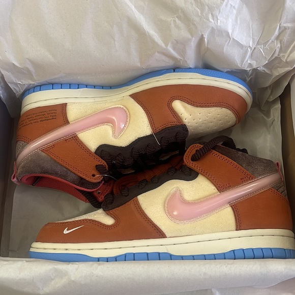 Nike Dunk Mid Social Status Chocolate Milk - Picture 3 of 11